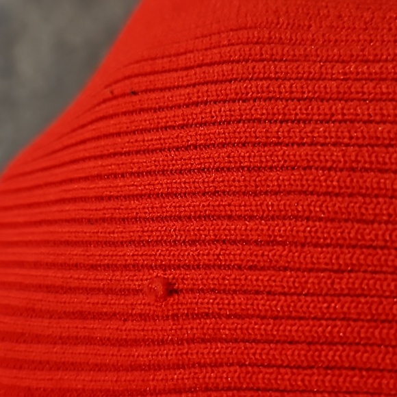 Sweater‎ - Picture 3 of 3